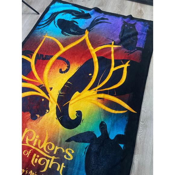 Disney Parks Rivers‎ of Fleece Throw Blanket Animal Kingdom - Picture 9 of 10